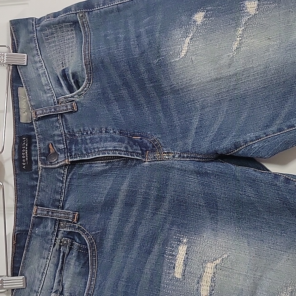 AEROPOSTALE Men's Blue Distressed Jeans NEW NEVER USED